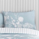 Catherine Lansfield Bela/modra podaljšana posteljnina za zakonsko posteljo 230x220 cm Meadowsweet Floral – | Shoptok.si