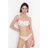 Trendyol Crispy Floral Patterned Gippie Bikini Top