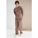 Trendyol Mink Men's More Sustainable Oversize Sweatpants with Pocket, Textured Fabric Detail. Cene