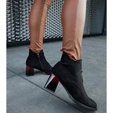 Gemre Black ankle boots on a lacquered block heel Gianleone | Shoptok.si