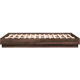  Okvir kreveta s LED svjetlima smeđa boja hrasta 135 x 190 cm | shoptok.hr