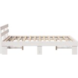 Bijeli okvir kreveta s uzglavljem 140x200 cm od čvrstog drveta bor | shoptok.hr