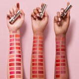 Clarins Joli Rouge kremasta šminka s satenastim zaključkom odtenek 777 3.5 g | Shoptok.si