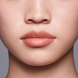Shiseido LipLiner InkDuo ruž za usne i olovka za konturiranje usana s balzamom nijansa 02 Beige 1.1 g | shoptok.hr
