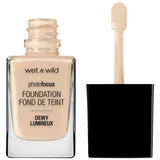 Wet N Wild tekoča podlaga - Photo Focus Foundation Dewy - Soft