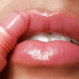 Gabriella Salvete Glosstitude Peptide Lip Gloss vlažilni sijaj za ustnice odtenek 03 Just Peachy 10 ml | Shoptok.si