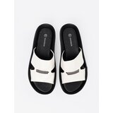 GOODIN White and black flip-flops on a low wedge | ePonuda.com