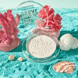 Essence LIFE in CORAL matirajući puder nijansa 01 Smilin' From Shore To Reef 8 g | shoptok.hr