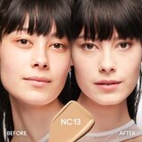 MAC Cosmetics Studio Fix Fluid SPF 15 24HR Matte Foundation + Oil Control matirajoči tekoči puder SPF 15 odtenek NC13 30 ml | Shoptok.si