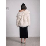 Sinsay Jakna od umjetnog krzna s ovratnikom | shoptok.hr