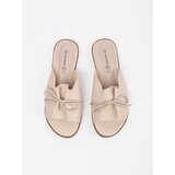 GOODIN Beige flat flip-flops with a bow | Shoptok.si