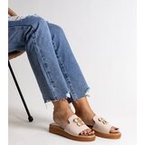 Gemre Beige flip-flops with decorative buckle Jinan | ePonuda.com