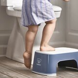 BABYBJORN pručka Step Stool Deep blue/White | Shoptok.si