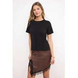 TRENDYOLMILLA Ženska majica TWOSS23TS00000, Crna | Eponuda.com