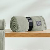 s.Oliver DEKORATIVNA ODEJA 150/200 cm žajbljevo zelena | Shoptok.si