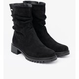 Shelvt Black ankle boots with ruffled upper and zipper | ePonuda.com