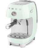 Smeg ECF03PGEU Aparat za espresso zelene pastelno barve, stil 50-ih | Shoptok.si