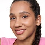 Essence Blur Soufflé tonirani balzam za ustnice z mat učinkom odtenek 01 Nude Beige 3 g | Shoptok.si