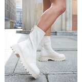 Gemre Beige sock-varnished ankle boots Albertina | Shoptok.si