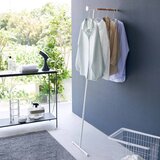 YAMAZAKI Bel kovinski stenski obešalnik 38,5 cm Tower – | Shoptok.si