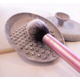 Real Techniques Cleanse krtačka za čiščenje čopičev 1 kos | Shoptok.si