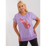Fashion Hunters Light purple blouse with plus size print Cene