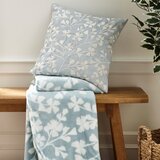 Catherine Lansfield Modra odeja iz flisa 200x240 cm Brooke Floral – | Shoptok.si