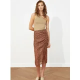Trendyol Brown patterned skirt with pleats - Women