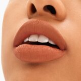 MAC Cosmetics Locked Kiss 24h Lipstick dolgoobstojna šminka z mat učinkom odtenek Teaser 1,8 g | Shoptok.si
