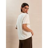 Sinsay Pamučna majica s kontrastnim obrubom | shoptok.hr