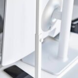 YAMAZAKI Bijelo metalno postolje za monitor Tower – | shoptok.hr