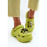 Kesi Women's foam lightweight slippers with solid sole, lime Matirra