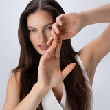ICONIQUE Professional HOT LIKE YOU Heat-protection zaščitno pršilo za toplotno oblikovanje las 200 ml | Shoptok.si