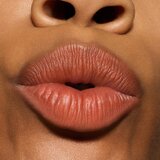 MAC Cosmetics Powder Kiss Hazy Matte matirajoča šminka odtenek My Best Life 3.5 g | Shoptok.si