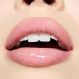 MAC Cosmetics Squirt Plumping Gloss Stick sijaj za ustnice v paličici odtenek Ruby Sparks 2.3 g | Shoptok.si