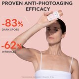 Apivita Bee Sun Safe Daily Age Repair Tinted Fluid SPF50 tonirana zaščitna krema SPF 50 50 ml | Shoptok.si
