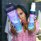 John Frieda frizz ease weightless wonder krema proti napihnjenim lase za kodraste in fine lase 100 ml | Shoptok.si