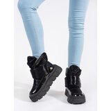 SEASTAR Black insulated women's snow boots with a thick sole | Shoptok.si