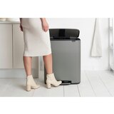 Brabantia Koš za odpadke s pedalom Bo, s plastičnim vložkom, 60 litrov - Mineral Concrete Grey | Shoptok.si