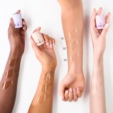 Essence GLOWcerin balzam za ustnice z glicerinom odtenek Glowmance 12 g | Shoptok.si