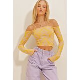 Trend Alaçatı Stili Women's Yellow Lilac Thread Straps Detailed Long Sleeve Patterned Crop Knitted Blouse Cene
