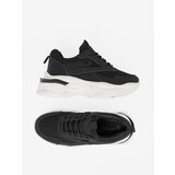 Shelvt Black sports sneakers with a thick white sole | ePonuda.com