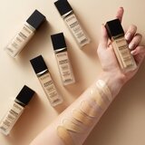Eveline Cosmetics Wonder Match dugotrajni tekući puder s hijaluronskom kiselinom nijansa 12 Light Natural 30 ml | shoptok.hr