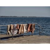 Zone Črna/svetlo siva bombažna brisača 50x100 cm Sauna – | Shoptok.si