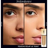 Yves Saint Laurent Touche Éclat Le Teint dugotrajni puder za posvjetljivanje kože lica SPF 22 nijansa BR50 Cool Honey 25 ml | shoptok.hr