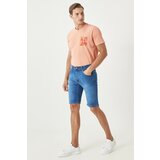 AC&Co / Altınyıldız Classics Men's Blue Comfort Fit Comfortable Cut, 5 Pockets Flexible Denim Jeans Shorts. Cene