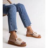 Gemre Beige flip-flops with decorative buckle Jinan | ePonuda.com