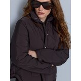 Sinsay Kvalificirana puffer jakna s visokim ovratnikom | shoptok.hr