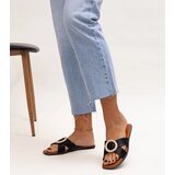 Gemre Black flip-flops adorned with a rhinestone buckle Salimba | Shoptok.si