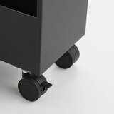 YAMAZAKI Mat črna jeklena kopalniška polica 48x80,5 cm Tower – | Shoptok.si